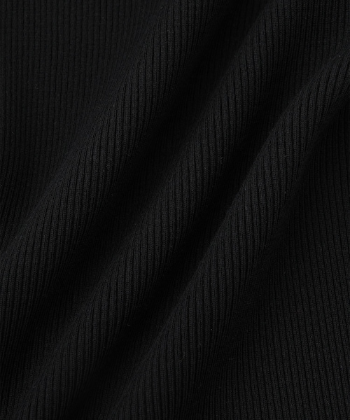 ADAM ET ROPE'（アダムエロペ）の「【公式サイト限定】【AURALEE(オーラリー)】COTTON HIGH GAUGE RIB KNIT TANK TOP（タンクトップ・レディース・ブラック/ホワイト/イエロー系・1）」の13枚目の写真