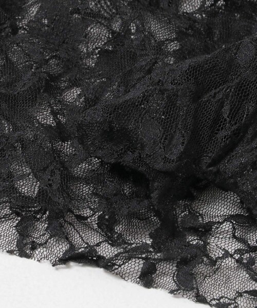 URBAN RESEARCH(アーバンリサーチ)の「TanC TOKYO CRUSHED LACE CROP TANK(その他トップス・レディース・WHITE/BLACK・Free)」の13枚目の写真