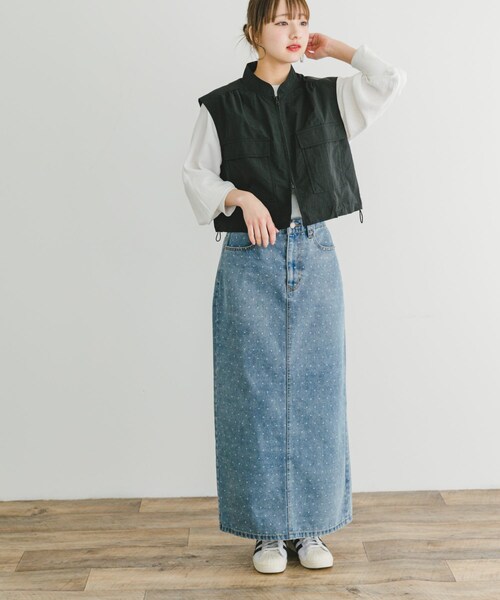 ITEMS URBANRESEARCH（アイテムズ アーバンリサーチ）の「ナイロンショートベスト（テーラードジャケット・レディース・BLK/BRN・FREE）」の7枚目の写真