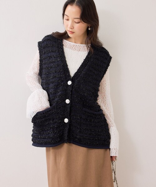 VIS(ビス)の「ツイードニットベスト/イージーケア(ベスト・レディース・キナリ系/ネイビー系・F)」の5枚目の写真