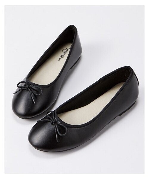 nissen（ニッセン）の「【ゆったり幅広】やわらかバレエシューズ（ワイズ４Ｅ）（バレエシューズ・メンズ・黒(スエード調)/グレー(スエード調)/【移行済】ネイビー(スエード調)/【移行済】レオパード(スエード調)/オーク(スエード調)/【移行済】バイオレット(スエード調)/【移行済】ブラウン(クロコ型押し)/【移行済】チェック柄/【移行済】ツイード/黒(キルティング柄)/黒(スムース)/【移行済】シャンパンゴールド(グリッター/黒(エナメル調)/グレージュ(エナメル調)/ネイビーデニム/【移行済】シルバー(グリッター)/【移行済】ラベンダー(スエード調)/赤(エナメル調)/【移行済】グレーヘンプ(生地)/【移行済】ベージュ(パイソン柄)/ホワイト(スムース)/キャメル(メッシュ型押し)/イエロー(スムース)/【移行済】オーク(スムース)/【移行済】ラベンダー(スムース)/【移行済】ピスタチオ(スエード調)/【移行済】ライトベージュクロコ/【移行済】チョコブラウン(スエード調)/【移行済】オレンジ(スエード調)/【移行済】黒(クロコ型押し)/【移行済】ブラウン(チェック柄)/【移行済】ホワイト(エナメル調)/シルバー/アイボリーキルティング/黒(ラメツイード調)/黒生地/アイボリー(ポコポコ素材)・M=23.0~23.5cm/4E/L=24.0~24.5cm/4E/LL=25.0~25.5cm/4E/3L=26.0~26.5cm/4E）」の5枚目の写真