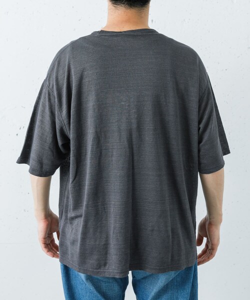 URBAN RESEARCH(アーバンリサーチ)の「『別注』YLEVE×URBAN RESEARCH LINEN POCKET T-SHIRTS(Tシャツ/カットソー・メンズ・BRIC/CHARCOAL/ECRU・4/5)」の12枚目の写真