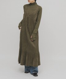 KBF | ピーチスキンプリーツワンピース(ワンピース)