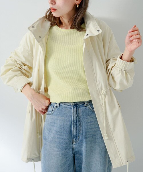 URBAN RESEARCH Sonny Label（アーバンリサーチサニーレーベル）の「ミリタリーナイロンブルゾン（モッズコート・レディース・カーキ/オフ/ブラック・FREE）」の10枚目の写真