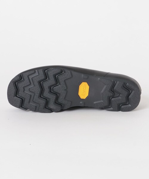URBAN RESEARCH DOORS(アーバンリサーチドアーズ)の「Clarks WallabeeGTX(ドレスシューズ・メンズ・BLKLeather・6.5/7/7.5/8/8.5/9)」の6枚目の写真