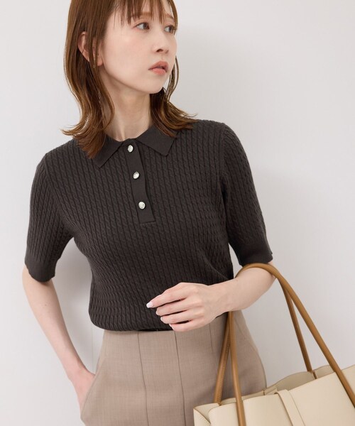 ROPE' PICNIC(ロペピクニック)の「ミニケーブルハーフスリーブニットポロシャツ(ポロシャツ・レディース・キナリ/ダークブラウン/ネイビー/カラシ・38)」の15枚目の写真