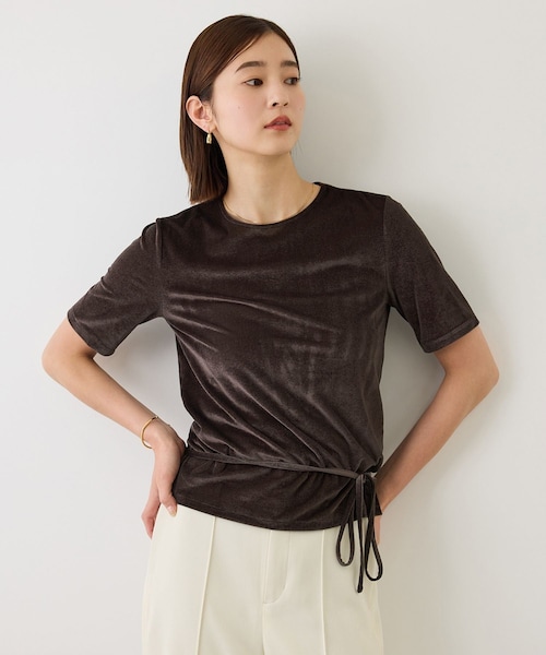 ROPE'(ロペ)の「チョーカーコード付きシアーベロアTシャツ/イージーケア(Tシャツ/カットソー・レディース・オフホワイト/ブラウン/キャメル・36/38)」の17枚目の写真