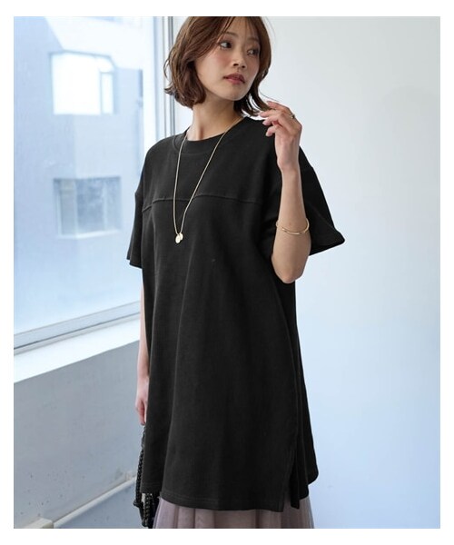 nissen（ニッセン）の「綿１００％ドライタッチワッフル５分袖コクーンチュニック（UVカット・吸汗速乾）＜大きいサイズ有＞（チュニック・レディース・杢チャコールグレー/黒/ナチュラル/ライトカーキ・S/M/L/LL/3L/4L/5L/6L/8L/10L）」の13枚目の写真