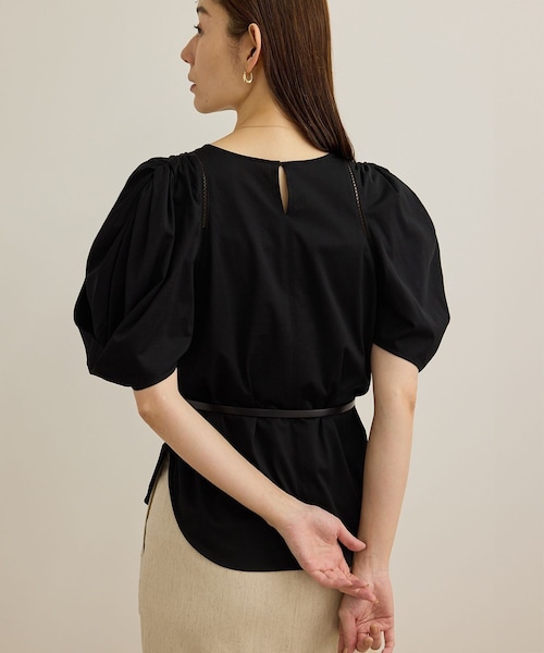 ROPE'(ロペ)の「【洗える】クリア天竺ボリュームスリーブプルオーバー【お仕事・通勤対応】(Tシャツ/カットソー・レディース・ブラック/ホワイト/カーキ/ブルー・F)」の4枚目の写真