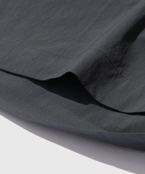 ADAM ET ROPE'(アダムエロペ)の「【CAMIEL FORTGENS/カミエル フォートヘンス】KNEE SHORTS(その他パンツ・メンズ・ネイビー・M)」の9枚目の写真