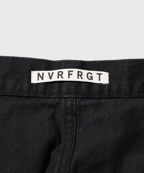 ADAM ET ROPE'（アダムエロペ）の「【NVRFRGT/ネヴァーフォーゲット】3D TWISTED WIDE LEG JEANS FADED BLACK（デニムパンツ・メンズ・ブラック・1/2/3）」の11枚目の写真