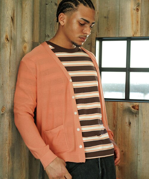 URBAN RESEARCH Sonny Label（アーバンリサーチサニーレーベル）の「リネン混ニットカーディガン（カーディガン/ボレロ・メンズ・チャコール/ナチュラル/ネイビー/ピンク・M/L）」の4枚目の写真