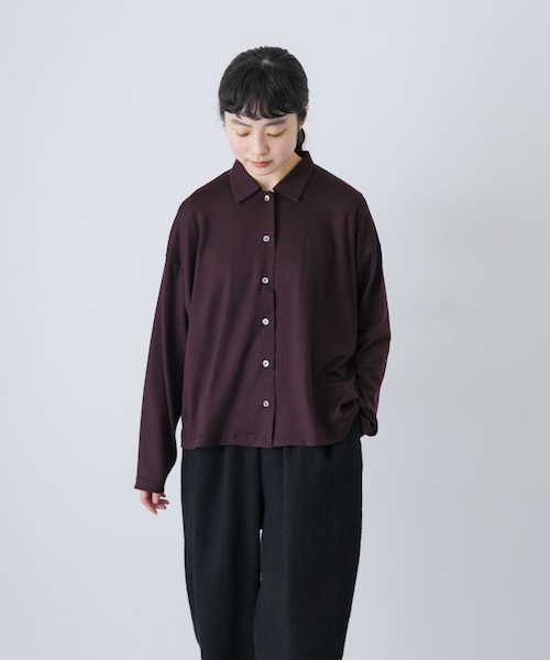 かぐれ（カグレ）の「ウォッシャブルウールカットシャツ（シャツ/ブラウス・レディース・AMBER/BROWN/INK BLACK・Free）」の2枚目の写真