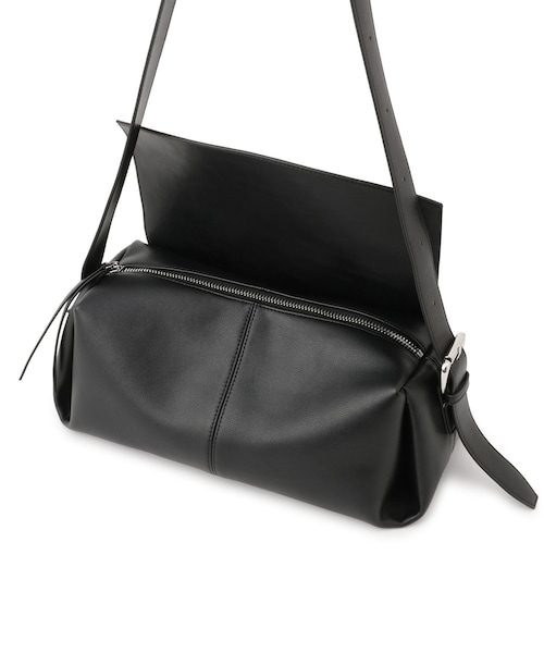 ADAM ET ROPE'（アダムエロペ）の「【サステナブル】フラップショルダーバッグ（ショルダーバッグ・レディース・ブラック/ブラウン・F）」の17枚目の写真