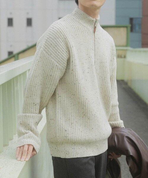 ITEMS URBANRESEARCH(アイテムズ アーバンリサーチ)の「ウール混 ハーフジップ モックネックニット(ニット/セーター・メンズ・WHT/NVY/BLK・M/L)」の6枚目の写真
