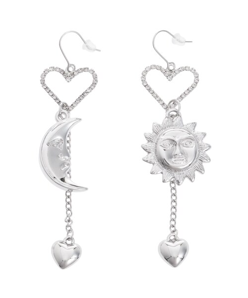 EVRIS（エヴリス）の「SUNNY MOTIF HEART ピアス（ピアス（両耳用）・レディース・シルバー/ゴールド・F）」の3枚目の写真