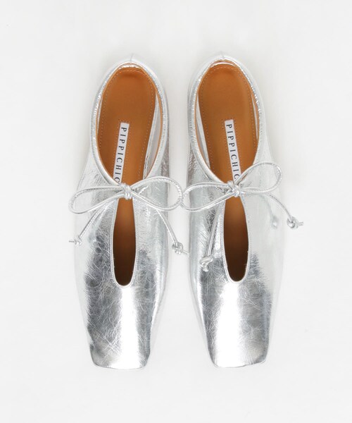 URBAN RESEARCH(アーバンリサーチ)の「PIPPICHIC AMBER COCO 11(パンプス・レディース・sliver・35.5/36.5/37.5)」の5枚目の写真