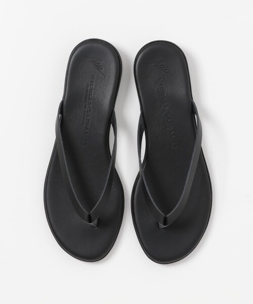 URBAN RESEARCH Sonny Label（アーバンリサーチサニーレーベル）の「NICOLAS LAINAS　レザートングサンダル（サンダル・レディース・TAN/SAND/BLACK・37/38）」の6枚目の写真