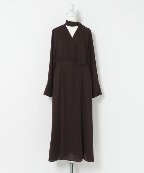 URBAN RESEARCH ROSSO（アーバンリサーチロッソ）の「マルチWAYカシュクールワンピース（ワンピース・レディース・BLACK/BROWN・Free）」の13枚目の写真