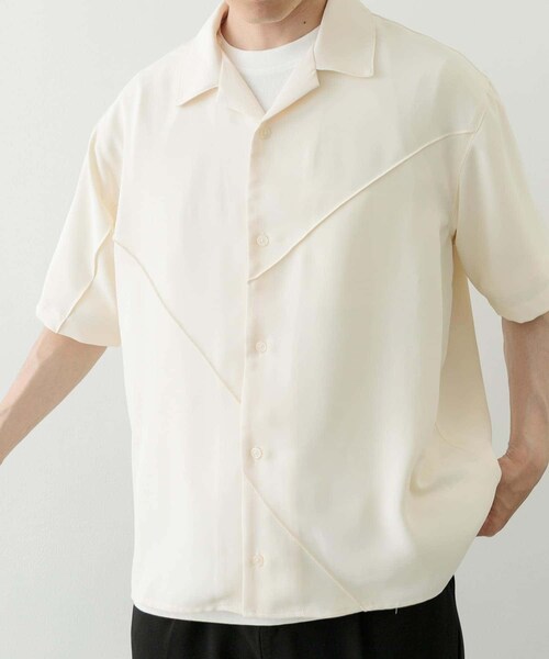 ITEMS URBANRESEARCH(アイテムズ アーバンリサーチ)の「パネルピンタックオープンカラー半袖シャツ(シャツ/ブラウス・メンズ・OFF/BLK・M/L)」の8枚目の写真
