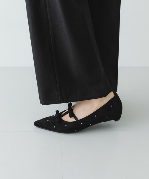 RODE SKO（ロデスコ）の「2センチダブルリボンヒールパンプス（パンプス・レディース・BLACK/OFF・36/37/38）」の22枚目の写真