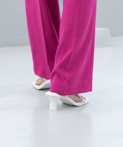 SENSE OF PLACE by URBAN RESEARCH（センスオブプレイスバイアーバンリサーチ）の「ワイドスクエアストラップサンダル（サンダル・レディース・WHITE/BLACK/L.BLUE/PINK・S/M/L）」の8枚目の写真