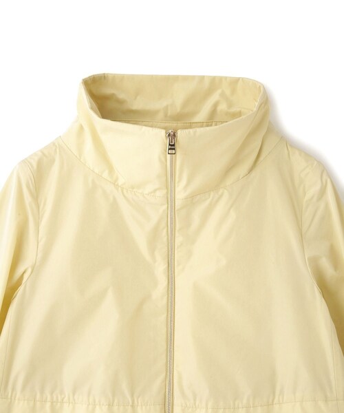 ROPE'(ロペ)の「【WEB限定/一部店舗限定】【HERNO(ヘルノ)】フーデットコート(マウンテンパーカー・レディース・オフホワイト/イエロー・M/S)」の19枚目の写真