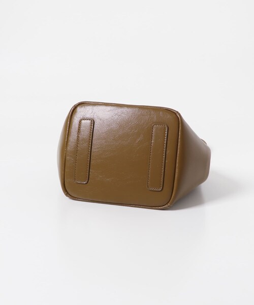 URBAN RESEARCH ROSSO（アーバンリサーチロッソ）の「MARRON BAG（トートバッグ・レディース・goldbrown/softblack/mistywhite・Free）」の14枚目の写真