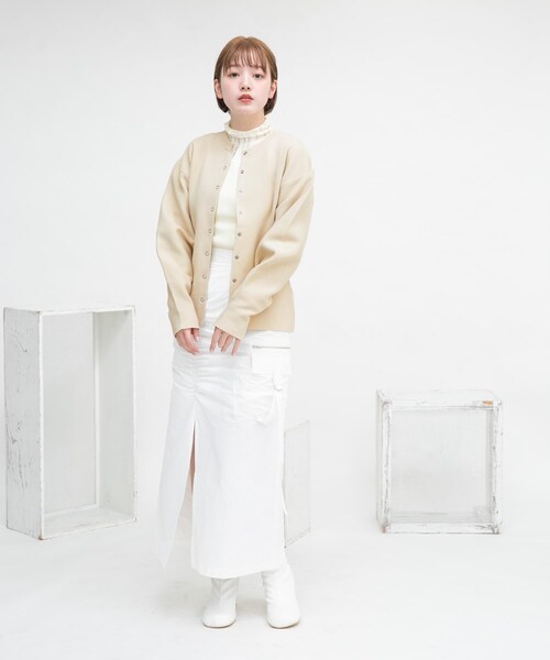 KBF（ケイビーエフ）の「リングドットボタンニットカーディガン（カーディガン/ボレロ・レディース・NEONYELLOW/L.BEIGE/FLAMINGO・one）」の9枚目の写真