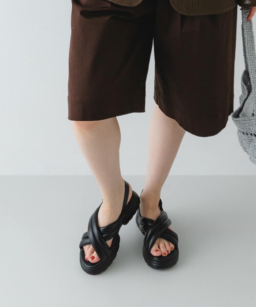 RODE SKO（ロデスコ）の「パテッドボリュームソールサンダル（サンダル・レディース・BLACK/BEIGE・36/37/38/39）」の12枚目の写真