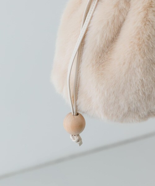 RODE SKO（ロデスコ）の「ウッドボールキンチャクファーバッグ（スカート・レディース・IVORY/MOCHA/BROWN・one）」の15枚目の写真