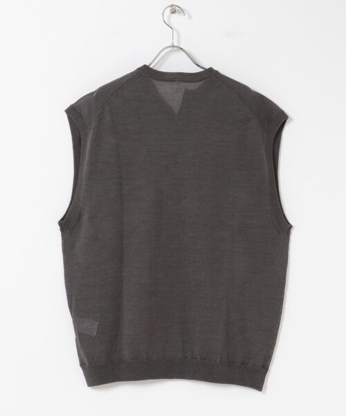 URBAN RESEARCH DOORS(アーバンリサーチドアーズ)の「Ramie High Gauge KnitVest(ベスト・メンズ・BROWN/CHARCOAL・M/L)」の11枚目の写真