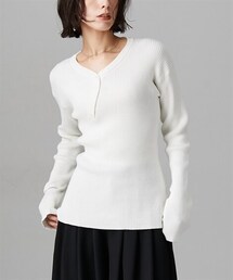 Soiunique | 斜めボタンデザインVネックリブニット ［Soiunique］(ニット/セーター)