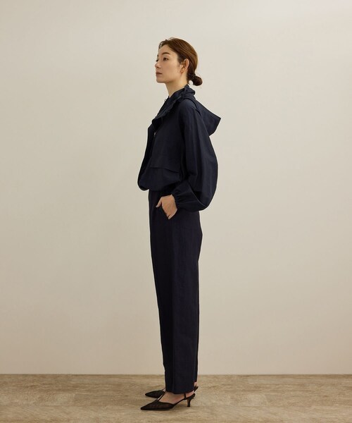 ROPE'(ロペ)の「【洗える】ビスコースリネン ライトマウンテンパーカー/一部セットアップ対応(ブルゾン・レディース・オフホワイト/ネイビー・36/38)」の16枚目の写真