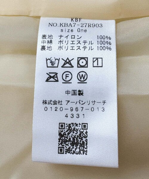 KBF（ケイビーエフ）の「モンスターパテッドミドルコート（その他アウター・レディース・CREAM/ACID KHAKI/BLACK・One）」の15枚目の写真