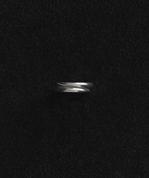 URBAN RESEARCH(アーバンリサーチ)の「Sophie Buhai Medium Winding Ring(リング・レディース・SILVER・5/6)」の4枚目の写真