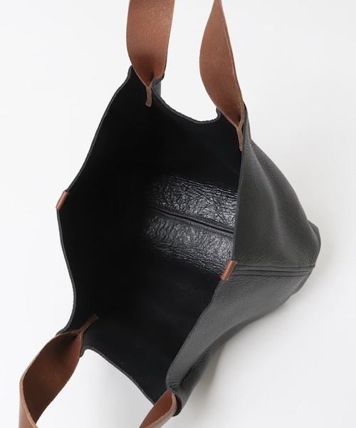 URBAN RESEARCH(アーバンリサーチ)の「Hender Scheme PIANO BAG MEDIUM(トートバッグ・メンズ・BLACK/TAUPE/NAVY/BORDEAUX・Free)」の9枚目の写真