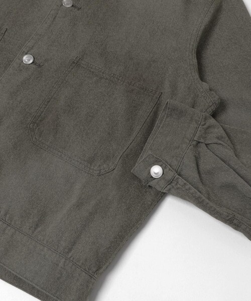 URBAN RESEARCH(アーバンリサーチ)の「A PRESSE Vintage Black Chambray Work Jacket(カバーオール・メンズ・BLACK・2/3/4)」の4枚目の写真