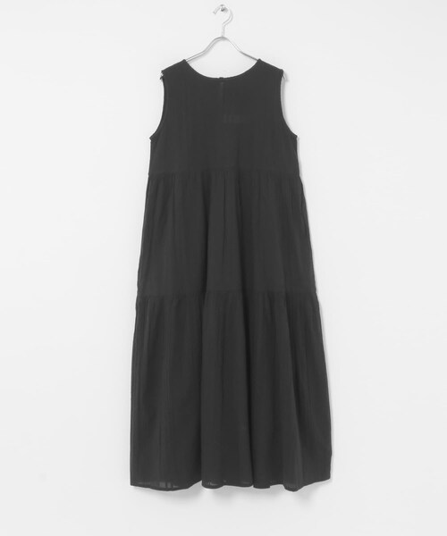 URBAN RESEARCH Sonny Label（アーバンリサーチサニーレーベル）の「コットンティアードサッカーワンピース（ワンピース・レディース・ブラック/ブラウン/レッド・Free）」の4枚目の写真