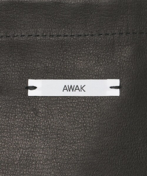 URBAN RESEARCH(アーバンリサーチ)の「AWAK TOTE-grain(トートバッグ・メンズ・BLK-B/BLK-W・One)」の15枚目の写真