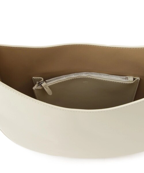 ADAM ET ROPE'(アダムエロペ)の「【PFT】Tamago Medium バッグ(ショルダーバッグ・レディース・ホワイト/ブラウン/キャメル・F)」の22枚目の写真