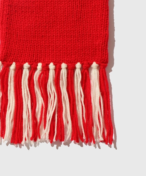 ADAM ET ROPE'（アダムエロペ）の「【RICE NINE TEN/ライス ナイン テン】HAND KNITTED STRIPED SCARF（マフラー・メンズ・ブルー/レッド・F）」の4枚目の写真