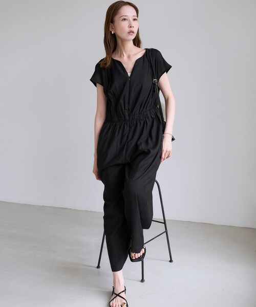 ROPE' PICNIC（ロペピクニック）の「【一部店舗限定】【emur/エミュール】梨地オールインワン（つなぎ/オールインワン・レディース・ブラック/グレー・F）」の10枚目の写真