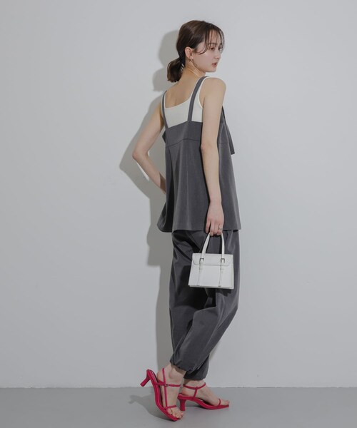 SENSE OF PLACE by URBAN RESEARCH（センスオブプレイスバイアーバンリサーチ）の「スリットキャミソールトップ（その他トップス・レディース・GRAY/BLACK/BEIGE・one）」の18枚目の写真