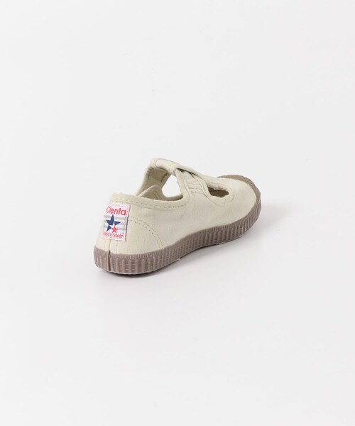URBAN RESEARCH DOORS(アーバンリサーチドアーズ)の「Cienta キャンバスTストラップシューズ(KIDS)(スニーカー・キッズ・SAND・16/17/18/19)」の6枚目の写真