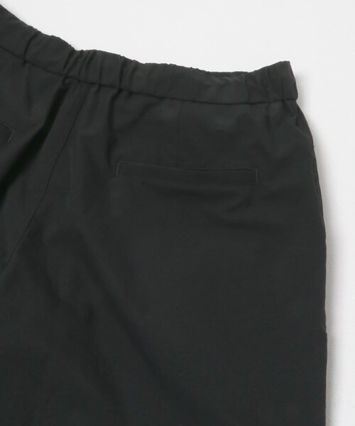 URBAN RESEARCH（アーバンリサーチ）の「THE DAY　QUICK DRY STRETCH EASY SHORTS（その他パンツ・メンズ・BLACK・1/2）」の9枚目の写真