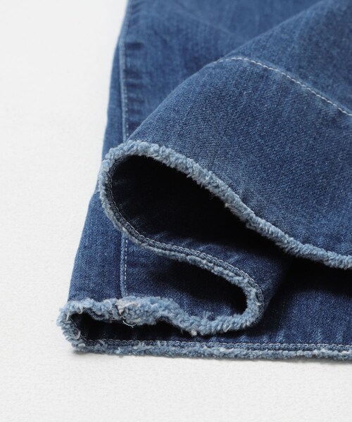THE GOODLAND MARKET(ザグッドランドマーケット)の「cwtch ORGANIC DENIM WIDEPANTS V(デニムパンツ・レディース・V WASH・1/2)」の8枚目の写真