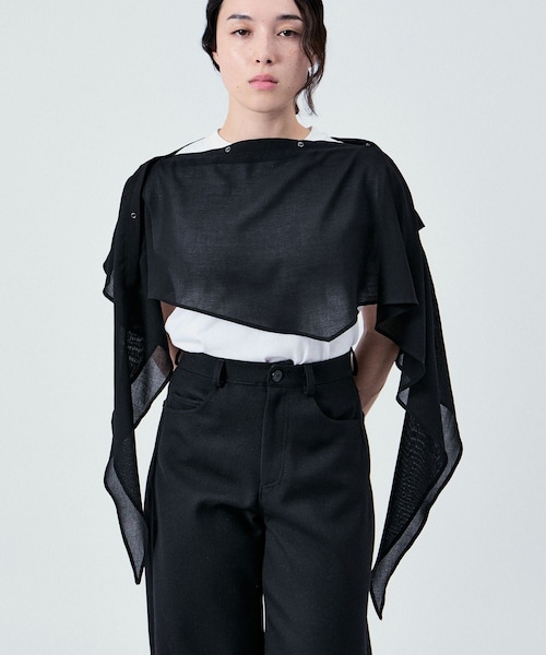 ADAM ET ROPE'（アダムエロペ）の「3WAY LAYERD HOODIE（アンサンブル・レディース・ブラック/ダークブラウン・F）」の6枚目の写真