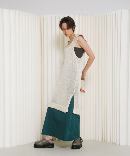 LAATO（ラート）の「knit frill tunic（チュニック・レディース・サンゴ/クリーム・Free）」の6枚目の写真