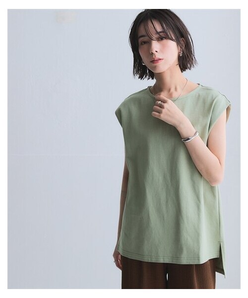 nissen（ニッセン）の「綿１００％バスクノースリーブロング丈プルオーバー＜大きいサイズ有＞（Tシャツ/カットソー・レディース・オフホワイト/ダークグレー/ミルクベージュ/スモーキーグリーン/インクブルー/黒・S/M/L/LL/3L/4L/5L/6L/8L/10L）」の5枚目の写真